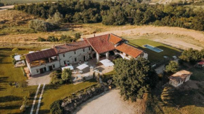Tenuta il Galletto Country house with pool Casale Monferrato